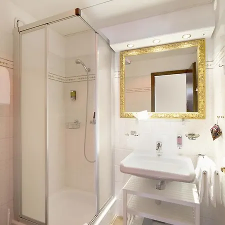 Mirafiori Hotel 3*