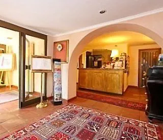 Hotel Mirafiori 3*